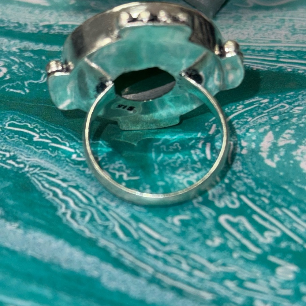 Green Chalcedony Silver Ring - image 5